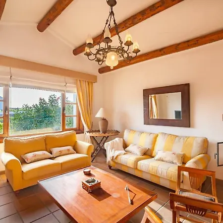 Eloisa 빌라 티나조