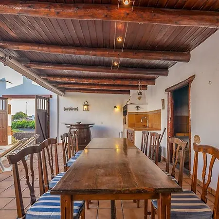 Villa Eloisa Tinajo